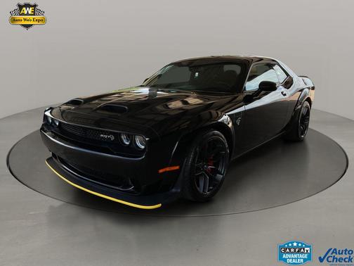 Pitch Black Clearcoat 2023 Dodge Challenger SRT Hellcat