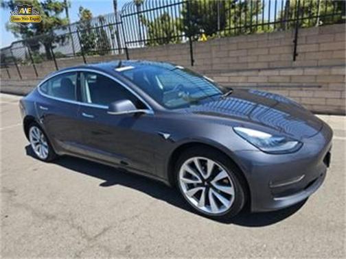 2018 Tesla Model 3 Long Range