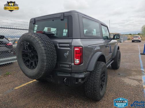 Carbonized Gray Metallic 2021 Ford Bronco Outer Banks