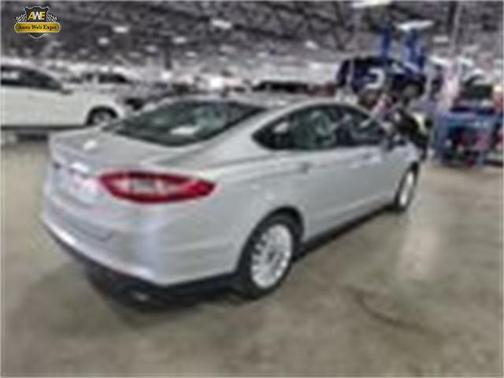 2015 Ford Fusion Hybrid S