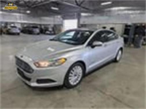 2015 Ford Fusion Hybrid S