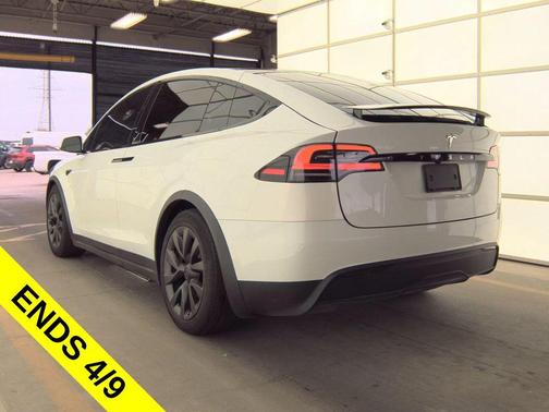 White 2023 Tesla Model X Base