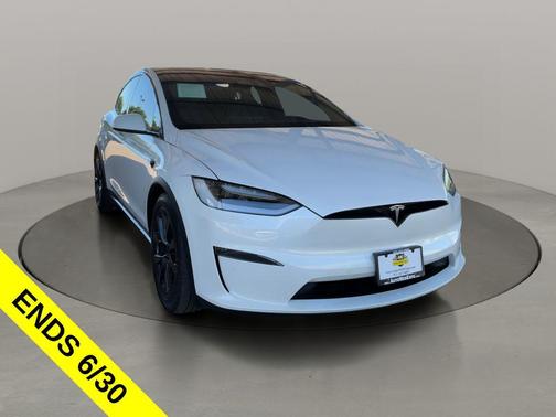 Pearl White Multi-Coat 2023 Tesla Model X Base