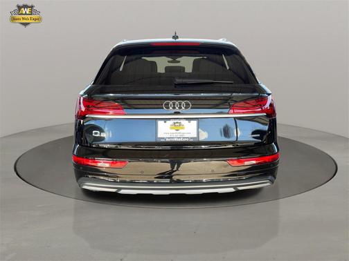 2022 Audi Q5 40 Premium