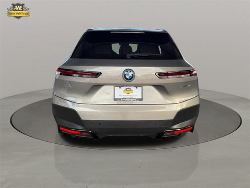 2023 BMW iX xDrive50