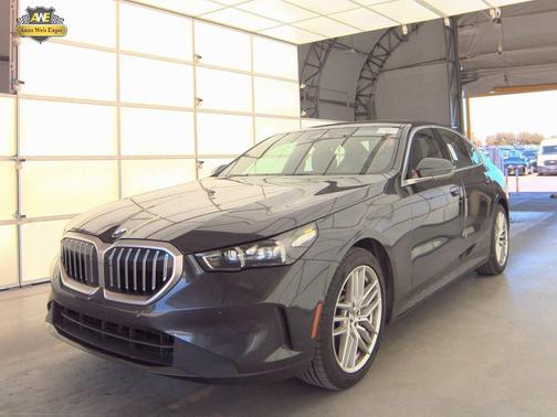 2024 BMW 530 xDrive