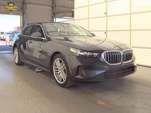 2024 BMW 530 xDrive