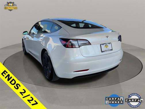 2021 Tesla Model 3 Standard Range Plus