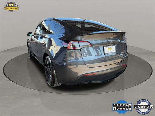 2022 Tesla Model Y Performance Dual Motor All-Wheel Drive