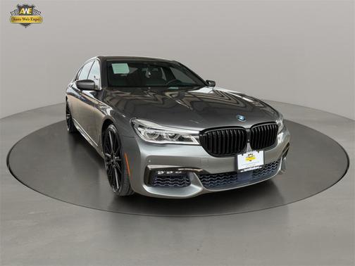 2016 BMW 750 I