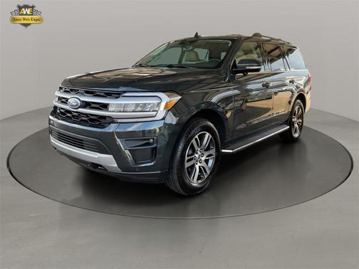 2022 Ford Expedition XLT