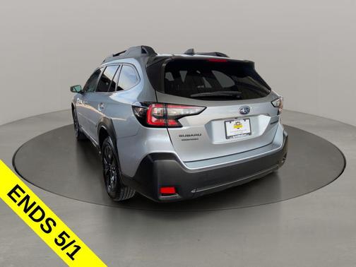 Ice Silver Metallic 2023 Subaru Outback Onyx Edition