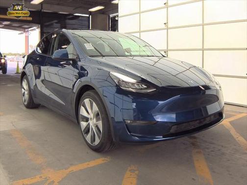 2021 Tesla Model Y Long Range Dual Motor All-Wheel Drive
