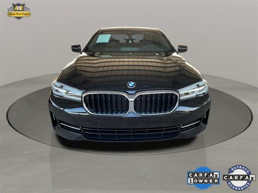 2023 BMW 530 i