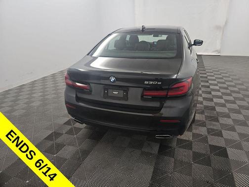 Dark Graphite Metallic 2023 BMW 530e Base