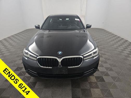 Dark Graphite Metallic 2023 BMW 530e Base