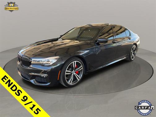 2018 BMW 740 740i