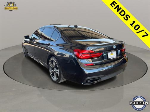 2018 BMW 740 740i