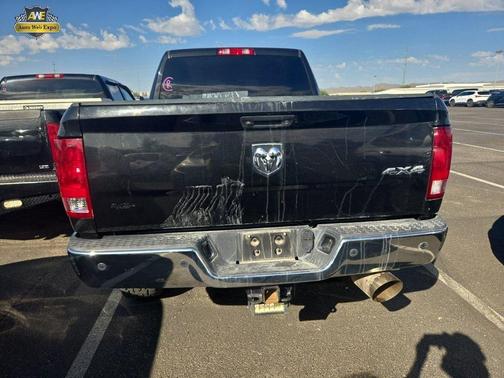 2017 RAM 2500 Tradesman Crew Cab 4x4 6'4' Box