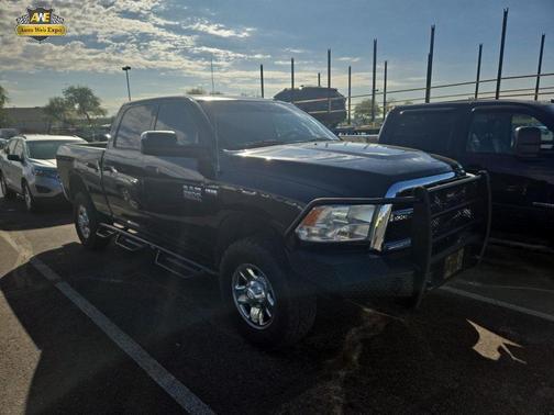 2017 RAM 2500 Tradesman Crew Cab 4x4 6'4' Box
