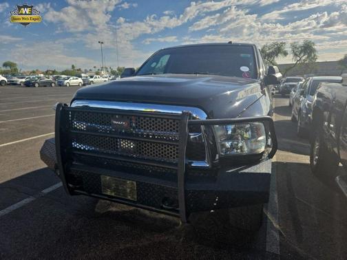 2017 RAM 2500 Tradesman Crew Cab 4x4 6'4' Box