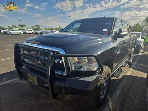 2017 RAM 2500 Tradesman Crew Cab 4x4 6'4' Box