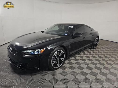 2022 Audi e-tron GT Premium Plus