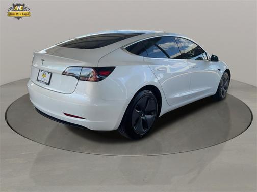 2019 Tesla Model 3 Standard Range Plus