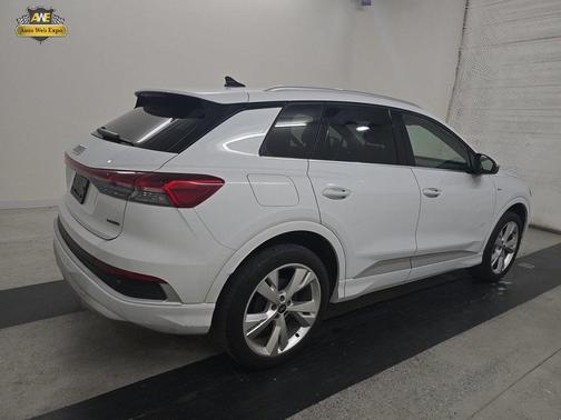 2023 Audi Q4 e-tron Premium 50 quattro