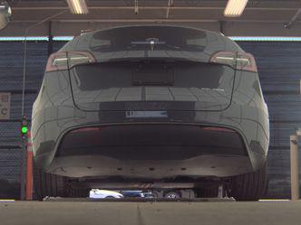 Midnight Silver Metallic 2023 Tesla Model Y Long Range Dual Motor All-Wheel Drive