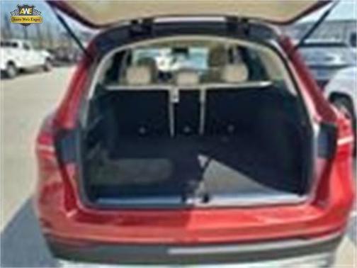 2018 Mercedes-Benz GLC 300 Base
