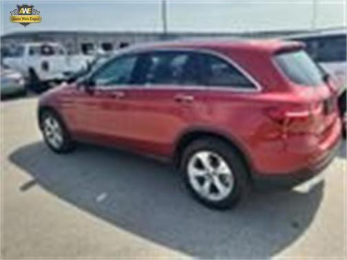 2018 Mercedes-Benz GLC 300 Base