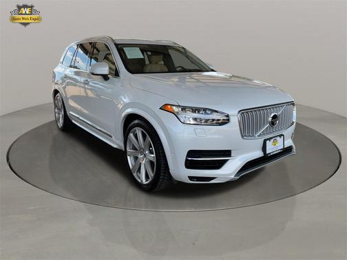 2016 Volvo XC90 Hybrid T8 Inscription