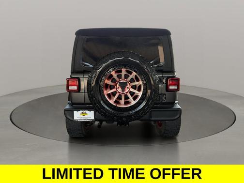 Granite Crystal Metallic Clearcoat 2018 Jeep Wrangler Unlimited Sport