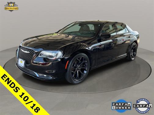 2019 Chrysler 300 S
