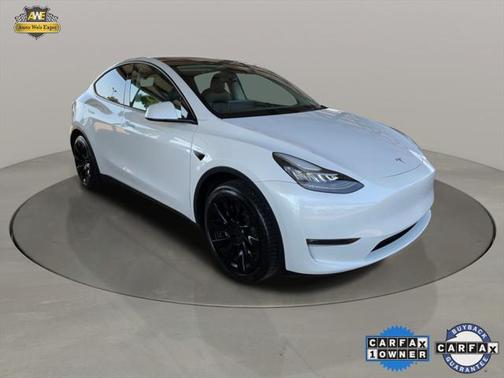 2021 Tesla Model Y Standard Range Rear-Wheel Drive