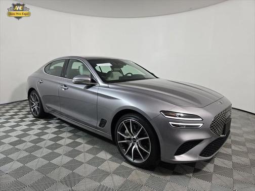 2025 Genesis G70 2.5T RWD