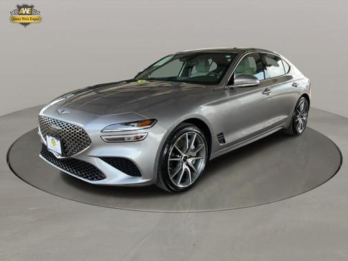 2025 Genesis G70 2.5T RWD