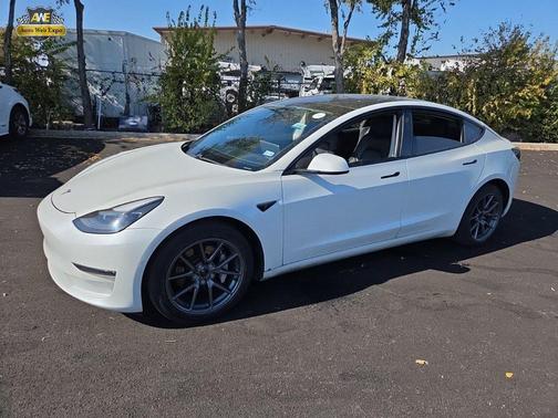 2021 Tesla Model 3 Long Range