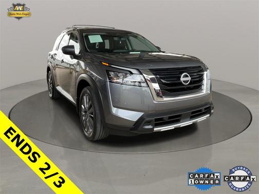 2024 Nissan Pathfinder SL FWD