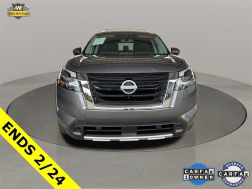 2024 Nissan Pathfinder SL FWD