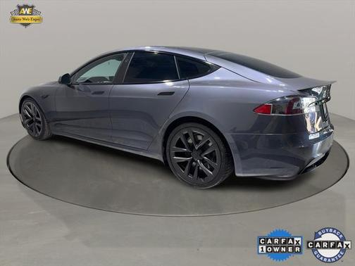 2021 Tesla Model S Plaid