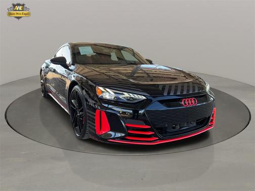 2023 Audi RS e-tron GT quattro