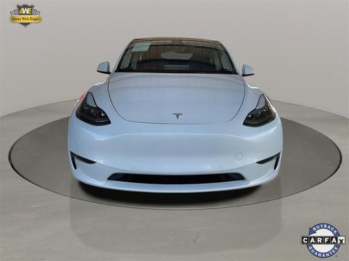 2022 Tesla Model Y Performance Dual Motor All-Wheel Drive