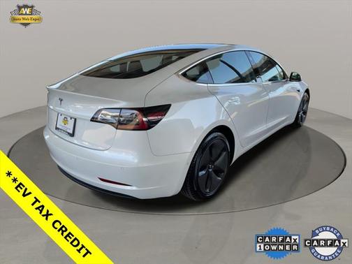2020 Tesla Model 3 Standard Range Plus