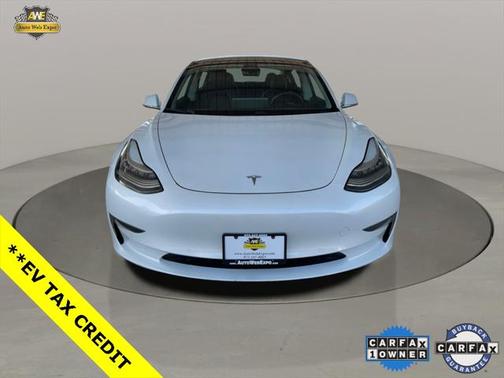 2020 Tesla Model 3 Standard Range Plus