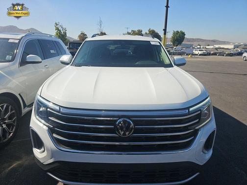 2024 Volkswagen Atlas 2.0T SE w/Technology 4MOTION
