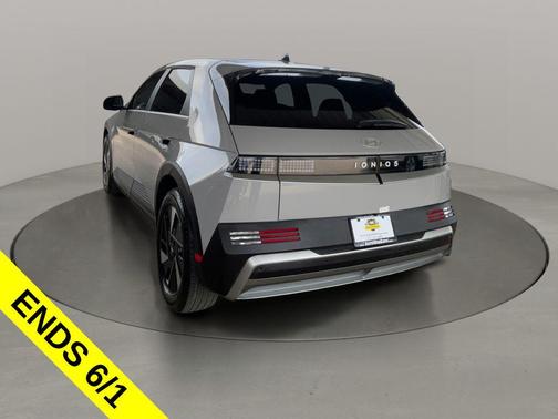 Cyber Gray 2026 Hyundai IONIQ 5 SE