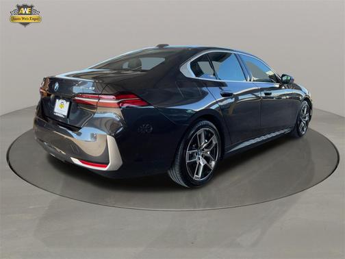 2024 BMW i5 eDrive40