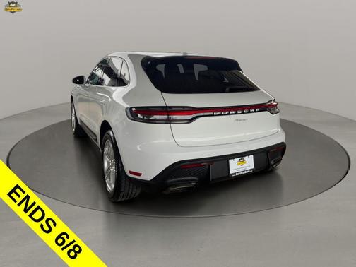 White 2024 Porsche Macan Macan